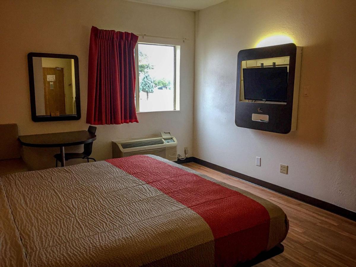 Motel 6-Woodway, Tx Eksteriør bilde